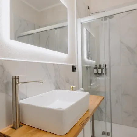 Alatea Porta Nuova 20 Guest house